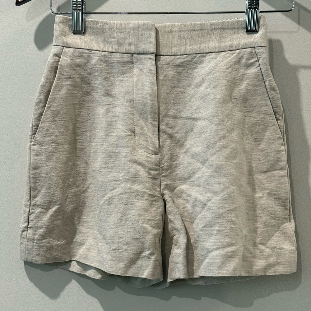 Wilfred Cream Women's Bermudas